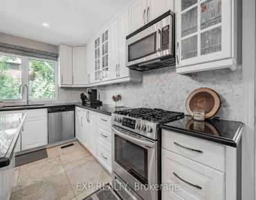 220 Olde Bayview Ave Oak Ridges Lake Wilcox, Richmond Hill 4 beds 4 baths 2 garage $1.588M