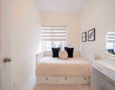 12 Griffith St Bayview Northeast, Aurora 3 beds 3 baths 1 garage $949K
