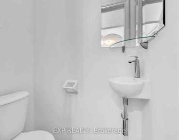 7 Wallwark St Bayview Northeast, Aurora 3 beds 4 baths 2 garage $1.13M
