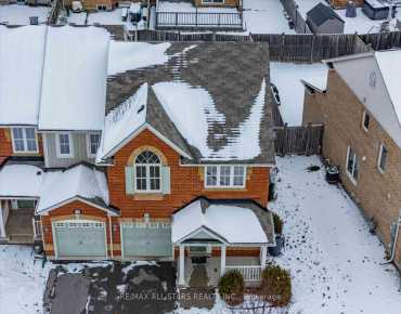 54 Gladys Clarkson Dr Stouffville, Whitchurch-Stouffville 3 beds 3 baths 1 garage $928K
