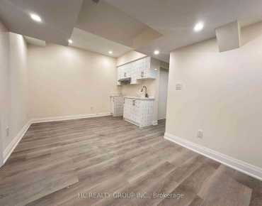 5 Falkland Pl <a href='https://luckyalan.com/community_CN.php?community=Richmond Hill:Mill Pond'>Mill Pond, Richmond Hill</a> 4 beds 4 baths 2 garage $1.749M