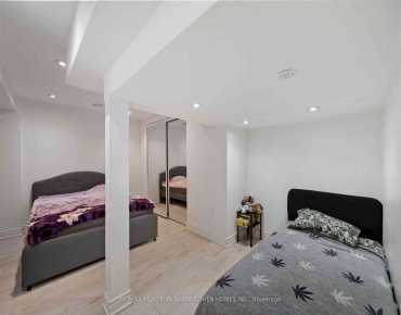 19 Justus Dr <a href='https://luckyalan.com/community_CN.php?community=Richmond Hill:Devonsleigh'>Devonsleigh, Richmond Hill</a> 3 beds 4 baths 2 garage $1.248M