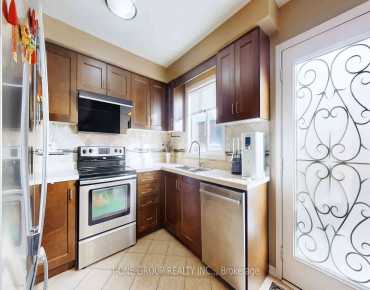 13 Harriet Cres Stouffville, Whitchurch-Stouffville 3 beds 3 baths 1 garage $928K