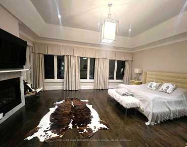 35 Craddock St <a href='https://luckyalan.com/community.php?community=Vaughan:Maple'>Maple, Vaughan</a> 3 beds 3 baths 1 garage $898.8K