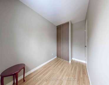 747 Elgin St Huron Heights-Leslie Valley, Newmarket 4 beds 1 baths  garage $675K
