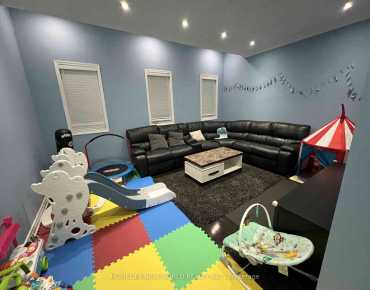 11788 Tenth Line Stouffville, Whitchurch-Stouffville 3 beds 3 baths 2 garage $899K