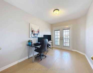 30 Bannockburn Dr Vellore Village, Vaughan 4 beds 5 baths 2 garage $1.9M