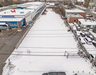 
23 Colston Crt <a href='https://luckyalan.com/community_CN.php?community=Richmond Hill:Langstaff'>Langstaff, Richmond Hill</a>  beds  baths  garage $3M
