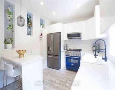 
155 Art West Ave Woodland Hill, Newmarket 4 beds 4 baths 2 garage $1.188M