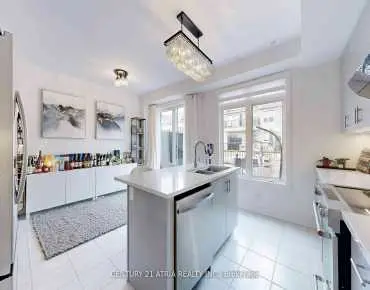 
11802 Tenth Line Stouffville, Whitchurch-Stouffville 3 beds 3 baths 2 garage $928K
