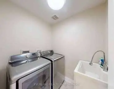 
27 Brackenwood Ave <a href='https://luckyalan.com/community.php?community=Richmond Hill:Westbrook'>Westbrook, Richmond Hill</a> 4 beds 4 baths 2 garage $1.8M