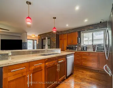 
83 Spruce St Aurora Village, Aurora 3 beds 3 baths  garage $1.139M