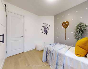 151 Rhodes Circ Glenway Estates, Newmarket 4 beds 4 baths 2 garage $1.325M