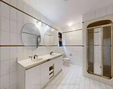 
107 Lakeland Cres Oak Ridges Lake Wilcox, Richmond Hill 2 beds 2 baths  garage $1.15M