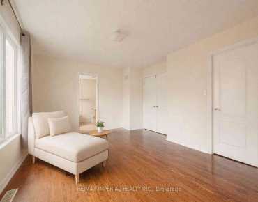 258 Harding Park St Glenway Estates, Newmarket 4 beds 4 baths 1 garage $969.888K