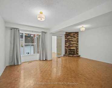 
18 Farooq Blvd <a href='https://luckyalan.com/community.php?community=Vaughan:Vellore Village'>Vellore Village, Vaughan</a> 4 beds 4 baths 1 garage $1.149M