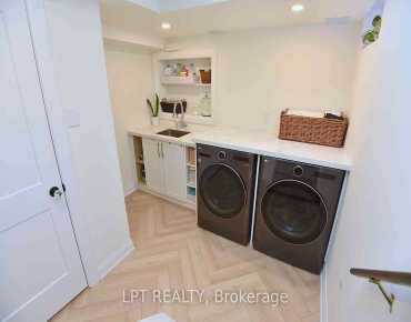 
40 Nottingham Dr <a href='https://luckyalan.com/community.php?community=Richmond Hill:Westbrook'>Westbrook, Richmond Hill</a> 4 beds 3 baths 2 garage $1.28M