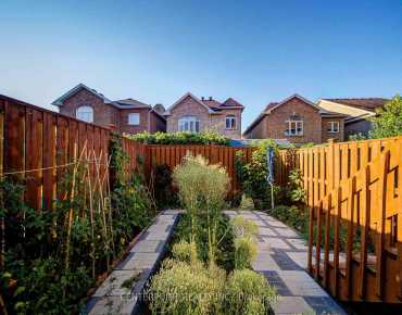 
28 Lakeland Cres Oak Ridges Lake Wilcox, Richmond Hill 4 beds 3 baths 2 garage $1.48M