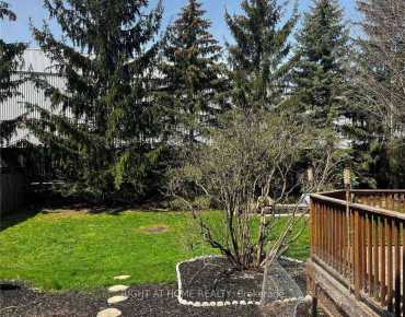 51 Cliff Gunn Rd Woodland Hill, Newmarket 3 beds 3 baths 2 garage $1.098M