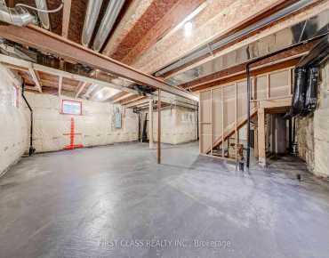 18 Thomas Swanson St Cornell, Markham 4 beds 4 baths 2 garage $1.168M