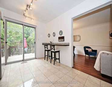 41 McConaghy Crt Maple, Vaughan 3 beds 4 baths 1 garage $999K