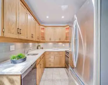 
Flagstone Way Woodland Hill, Newmarket 3 beds 4 baths 2 garage $980K