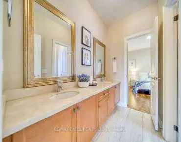 
186 Tierra Ave <a href='https://luckyalan.com/community.php?community=Vaughan:Vellore Village'>Vellore Village, Vaughan</a> 3 beds 4 baths 1 garage $1.15M