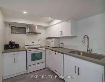 
1 Mira Rd <a href='https://luckyalan.com/community.php?community=Markham:Thornhill'>Thornhill, Markham</a> 3 beds 2 baths 2 garage $1.2M