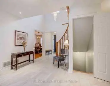 
72 Mohandas Dr Cedarwood, Markham 4 beds 5 baths 1 garage $1.389M