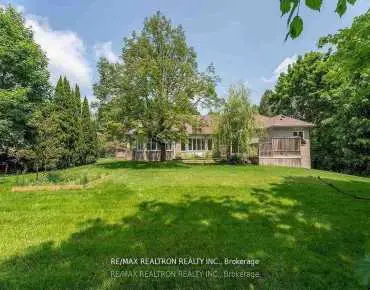 15 Treegrove Circ Hills of St Andrew, Aurora 4 beds 4 baths 3 garage $2.39M
