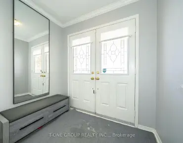 156 Mavrinac Blvd Bayview Northeast, Aurora 3 beds 3 baths 2 garage $1.18M