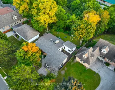 
82 Swinton Cres Lakeview Estates, Vaughan 3 beds 3 baths 1 garage $849K