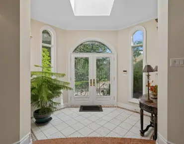 58 Highland Park Blvd <a href='https://luckyalan.com/community.php?community=Markham:Grandview'>Grandview, Markham</a> 4 beds 5 baths 2 garage $2.299M