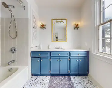 
541 Sunset Beach Rd Oak Ridges Lake Wilcox, Richmond Hill 2 beds 1 baths 1 garage $1.999M