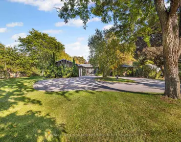 13 Beehive Ln Wismer, Markham 2 beds 3 baths 1 garage $888K