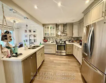 38 Aurora Heights Dr Aurora Heights, Aurora 3 beds 2 baths 1 garage $930K
