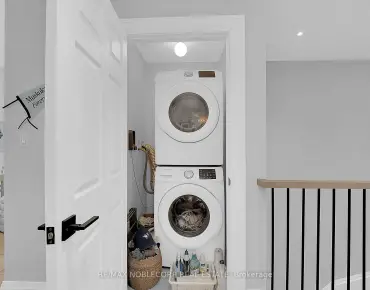 
23 Manordale Cres <a href='https://luckyalan.com/community.php?community=Vaughan:Vellore Village'>Vellore Village, Vaughan</a> 3 beds 4 baths 1 garage $1.13M