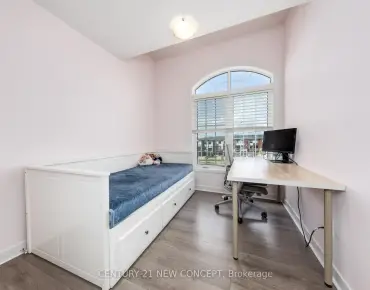 227 Harding Park St Glenway Estates, Newmarket 3 beds 3 baths 1 garage $915K
