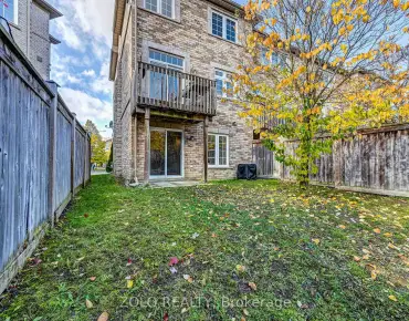 8 Burgon Pl Aurora Village, Aurora 3 beds 3 baths 1 garage $948K
