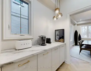 
31 Naughton Dr Westbrook, Richmond Hill 4 beds 5 baths 3 garage $2.7M
