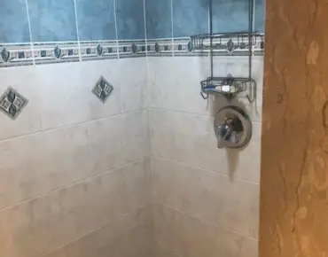 27 Glen Meadow Ln Jefferson, Richmond Hill 3 beds 7 baths 4 garage $3.95M