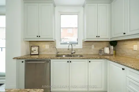 Richmond Hill real estate