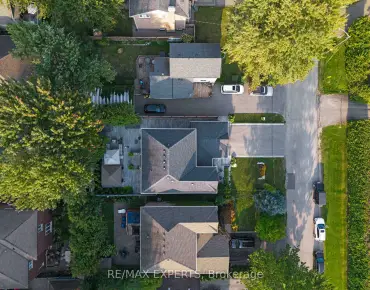 
63 Chelton Dr <a href='https://luckyalan.com/community.php?community=Richmond Hill:Oak Ridges'>Oak Ridges, Richmond Hill</a> 3 beds 4 baths 1 garage $888K