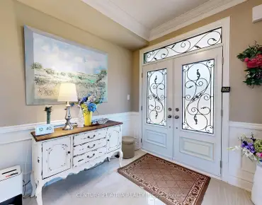 
72 Mohandas Dr Cedarwood, Markham 4 beds 5 baths 1 garage $1.389M