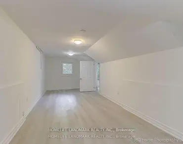 
63 Chelton Dr <a href='https://luckyalan.com/community.php?community=Richmond Hill:Oak Ridges'>Oak Ridges, Richmond Hill</a> 3 beds 4 baths 1 garage $888K