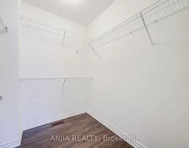 
Olde Bayview  Oak Ridges Lake Wilcox, Richmond Hill 4 beds 4 baths 2 garage $1.588M