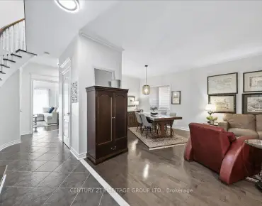 
350 Hewitt Circ Summerhill Estates, Newmarket 3 beds 4 baths 2 garage $1.15M
