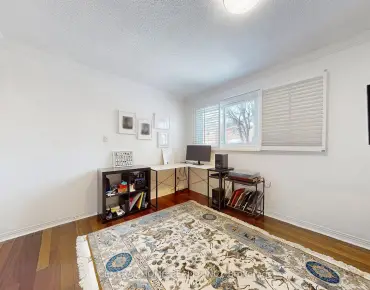 
60 Singhampton Rd <a href='https://luckyalan.com/community.php?community=Vaughan:Kleinburg'>Kleinburg, Vaughan</a> 4 beds 4 baths 1 garage $1.2M