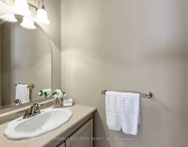 
322 Delray Dr <a href='https://luckyalan.com/community.php?community=Markham:Greensborough'>Greensborough, Markham</a> 4 beds 4 baths 1 garage $888K