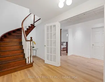 
Mccombe Lane <a href='https://luckyalan.com/community.php?community=Vaughan:Patterson'>Patterson, Vaughan</a> 4 beds 5 baths 2 garage $2.29M